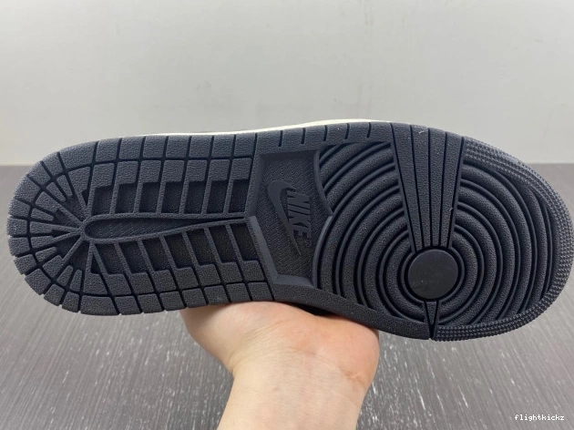 Jordan High Black DZ5485-051 Washed 1 Retro OG 1212